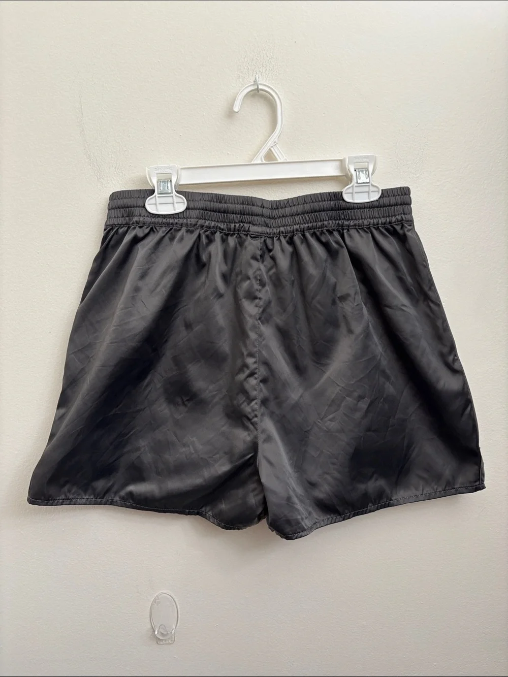 SKIMS size small utility sports shorts